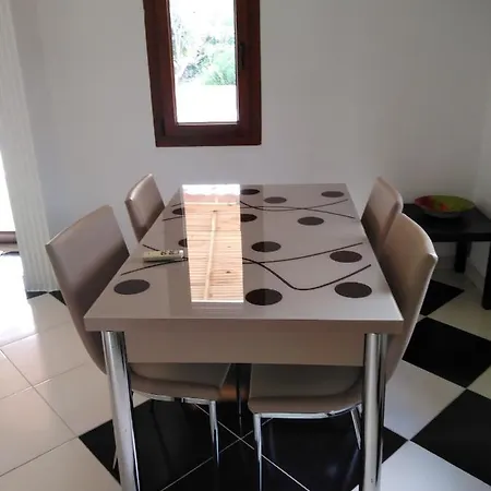 Villa Calis 2
