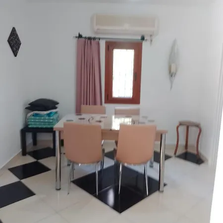 Villa Calis 2 *
